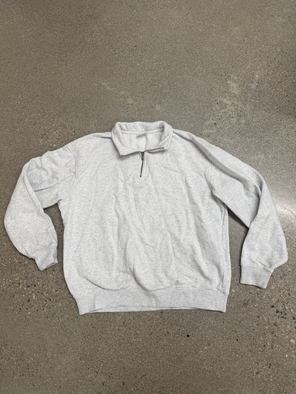 Cotton On Men's Light Gray Zip-Up Sweater